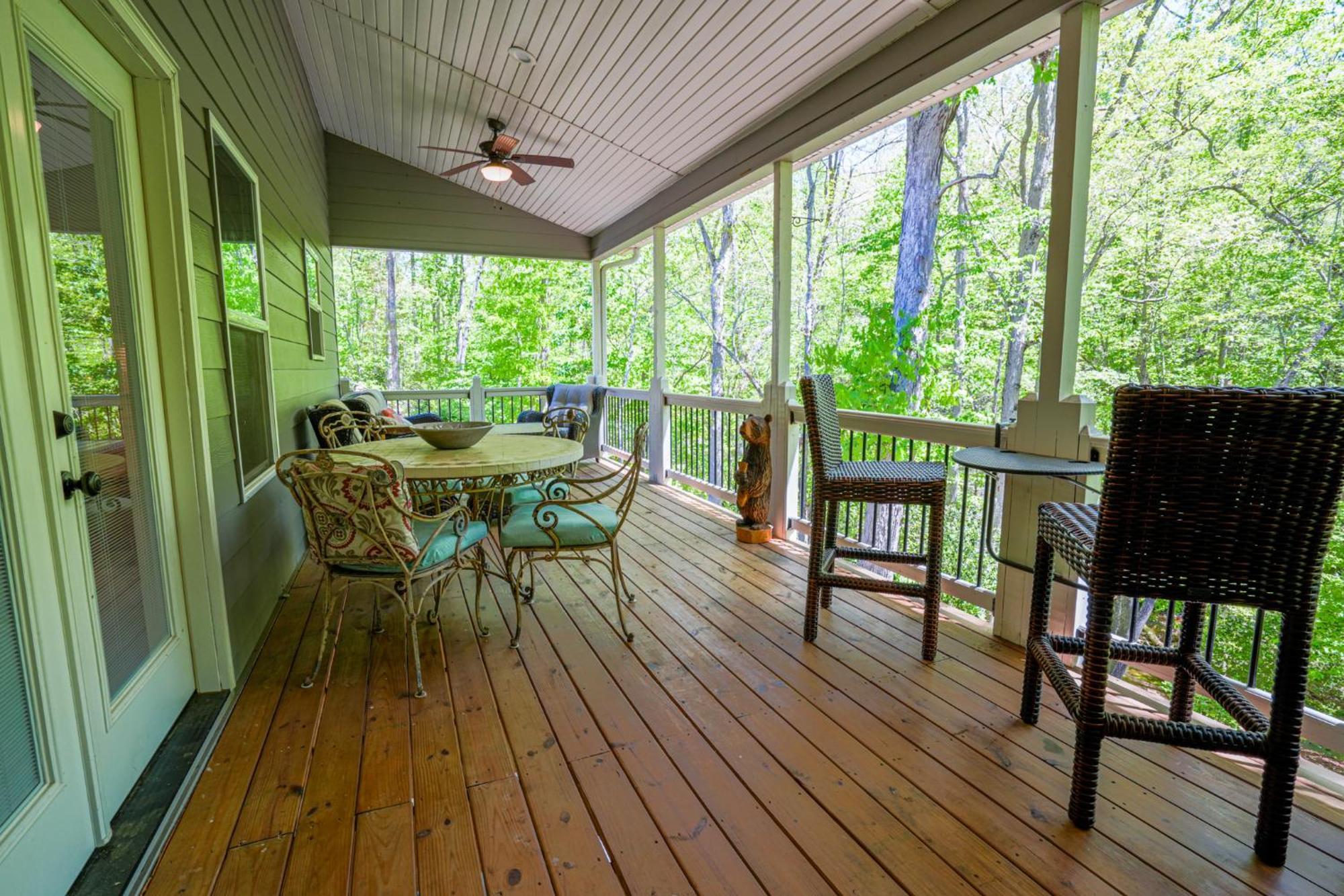 New Listing! Robin'S Nest - 4 Bed - Hot Tub & Game Room Dahlonega Pokój zdjęcie