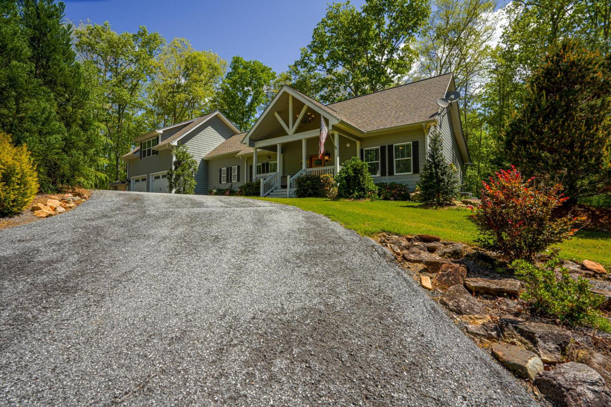 New Listing! Robin'S Nest - 4 Bed - Hot Tub & Game Room Dahlonega Pokój zdjęcie